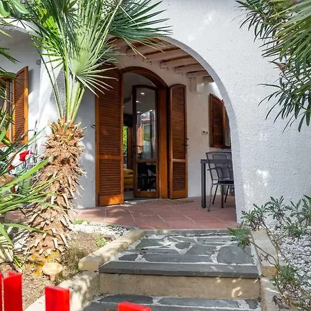 R26 - Graziosa Al Villaggio Le Plejadi Lägenhet