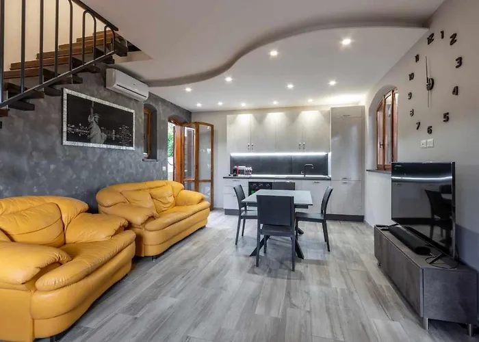 Διαμέρισμα R26 - Graziosa Al Villaggio Le Plejadi